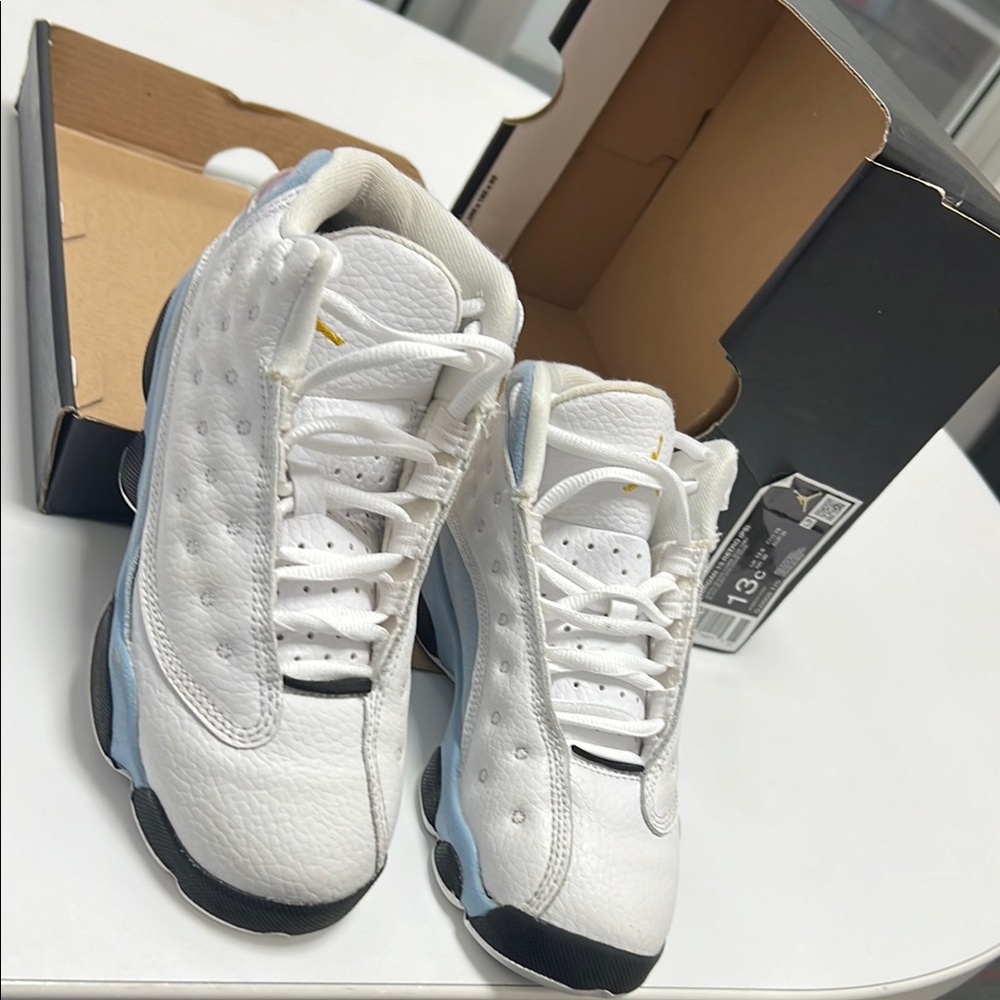 Air Jordan 13 Retro Blue
